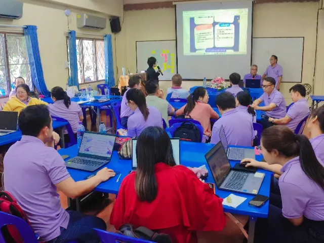 ครูอบรม สมรรถนะและPLC